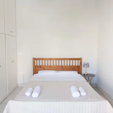 Cozy Greek Apartment Athens Exterior photo