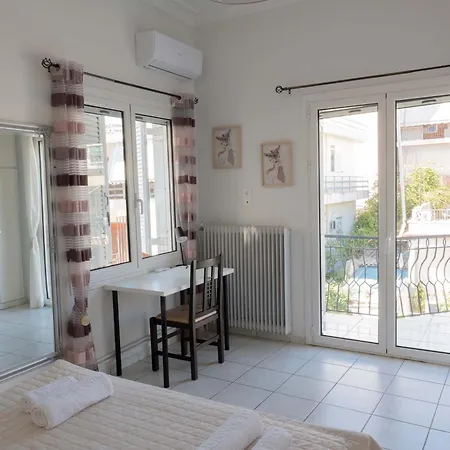 Cozy Greek Apartment Athens Exterior photo